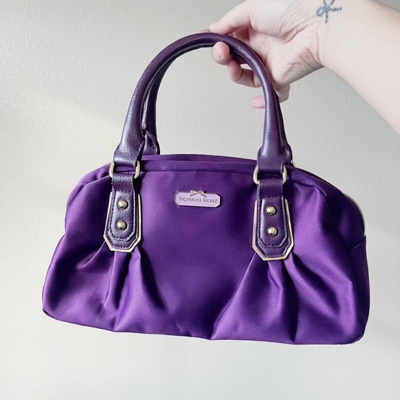 Victoria's Secret Handbags - Very pretty vintage handbag from Victoria Secrete